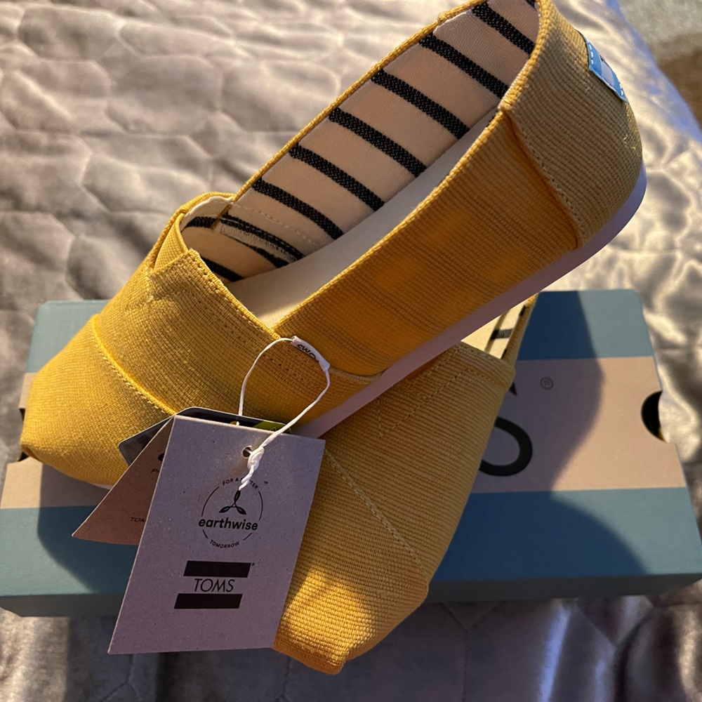 TOMS Alpargata Heritage Canvas in Marigold-SOLD - Picture 1 of 6